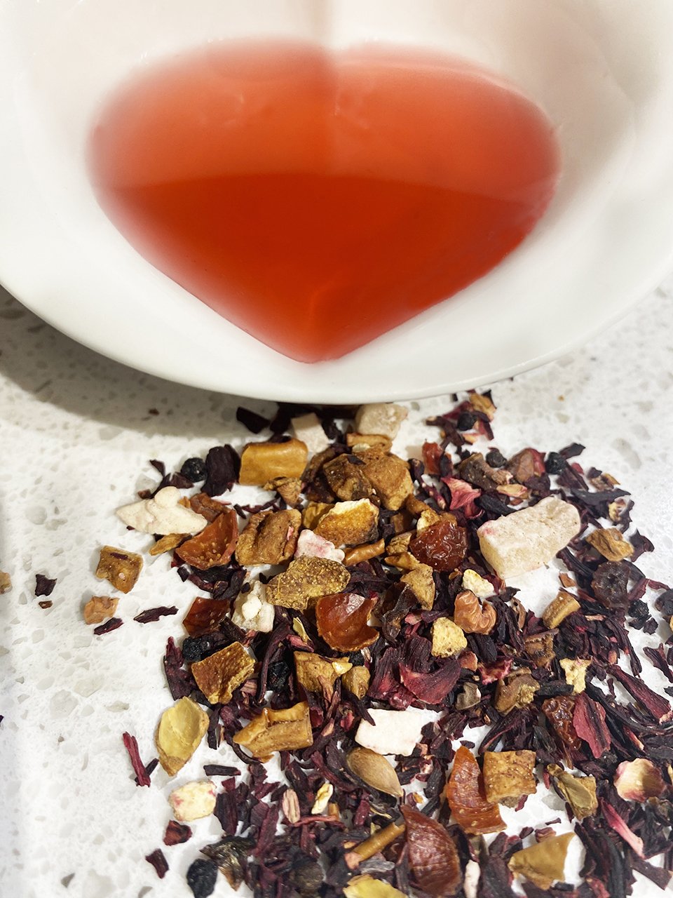 The romantic | Theine-free herbal tea with delicate aromas
